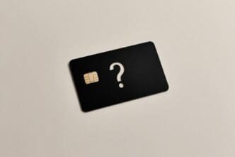 jak naliczane są odsetki na karcie kredytowej